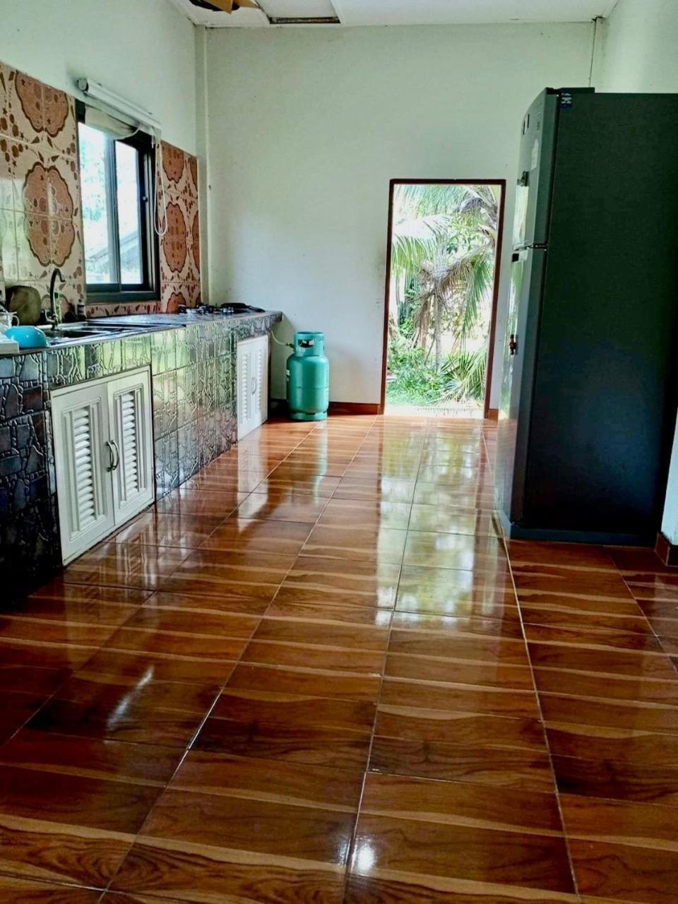 Busaba House Sea Views Tha Sala Exterior photo